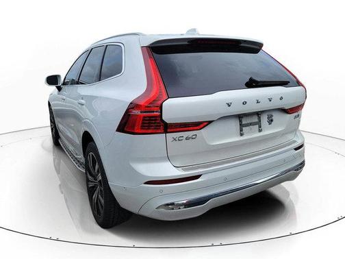 Crystal White 2023 Volvo XC60 B5 Plus Bright Theme