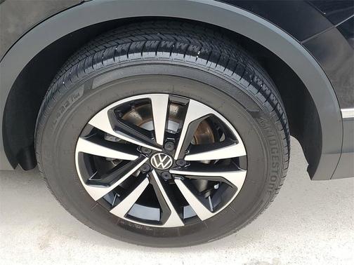 2023 Volkswagen Tiguan 2.0T S