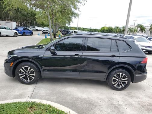 2023 Volkswagen Tiguan 2.0T S