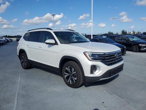 2026 Volkswagen Atlas 2.0T SE