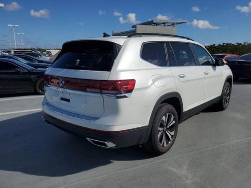 2026 Volkswagen Atlas 2.0T SE