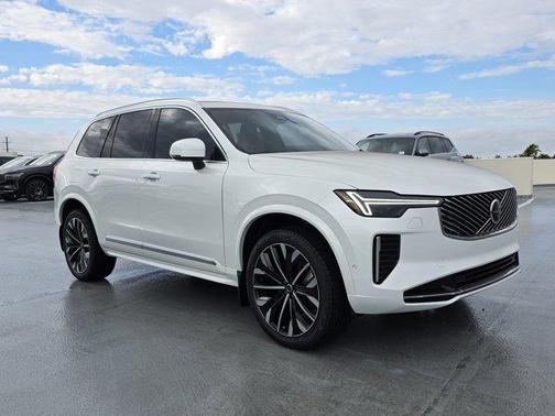 2026 Volvo XC90 B6 Plus 7-Seater