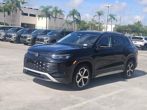 2025 Volkswagen Tiguan 2.0T SE