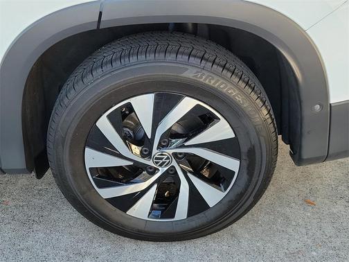 2025 Volkswagen Tiguan 2.0T S