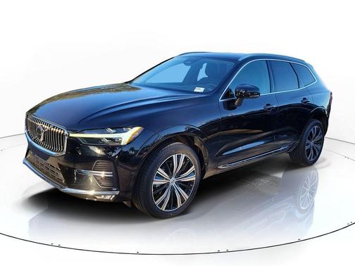 Onyx Black Metallic 2023 Volvo XC60 B5 Plus Bright Theme