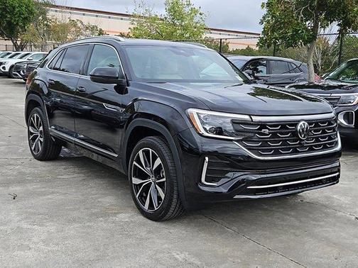 2025 Volkswagen Atlas Cross Sport 2.0T SEL Premium R-Line