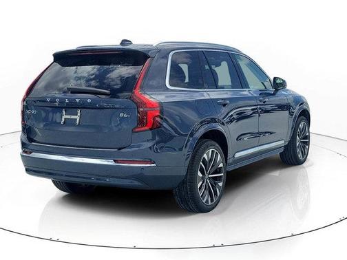 Denim Blue Metallic 2026 Volvo XC90 B6 Ultra 6-Seater