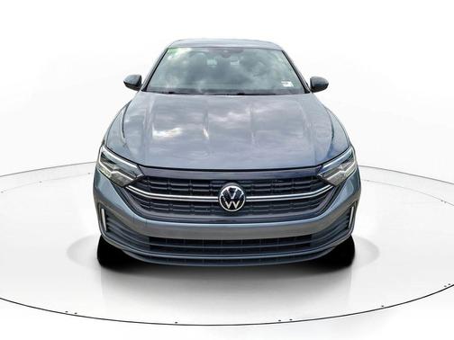 Platinum Gray Metallic 2024 Volkswagen Jetta 1.5T Sport
