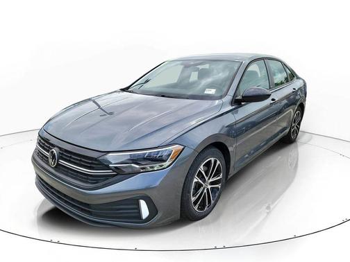 Platinum Gray Metallic 2024 Volkswagen Jetta 1.5T Sport