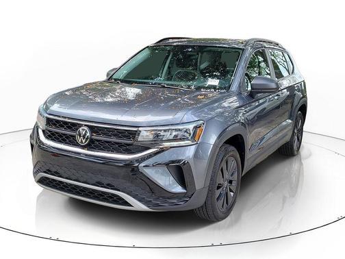 Platinum Gray Metallic 2024 Volkswagen Taos 1.5T S