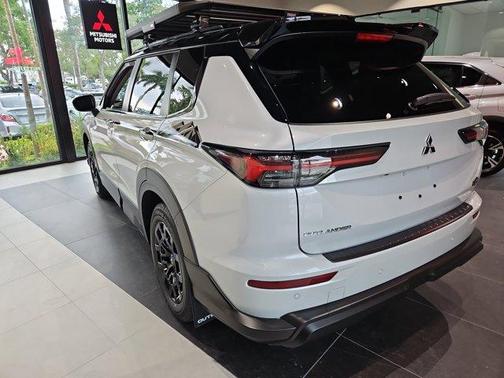 2025 Mitsubishi Outlander Trail Edition