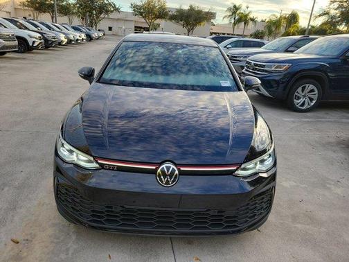2022 Volkswagen Golf GTI 2.0T SE