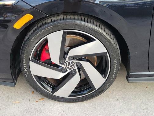 2022 Volkswagen Golf GTI 2.0T SE