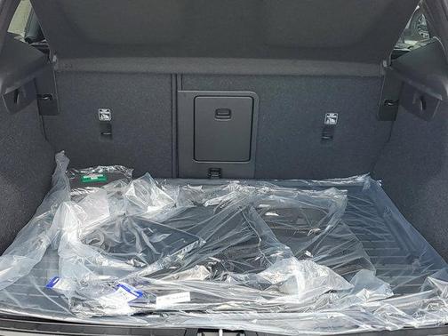 2026 Volvo XC90 PLUS