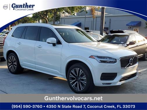 2022 Volvo XC90 T6 Momentum 6 Passenger