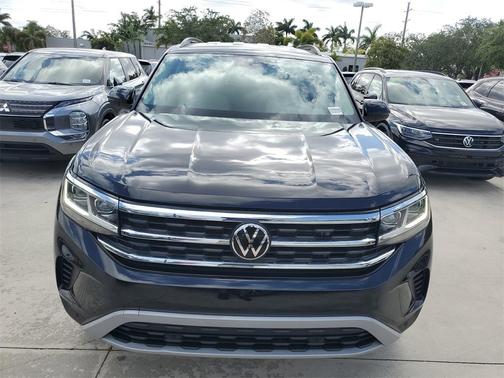 2023 Volkswagen Atlas 3.6L SE w/Technology