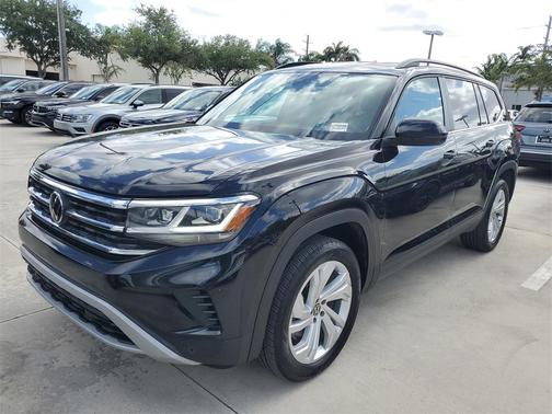 2023 Volkswagen Atlas 3.6L SE w/Technology