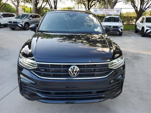 2023 Volkswagen Tiguan 2.0T SE R-Line Black