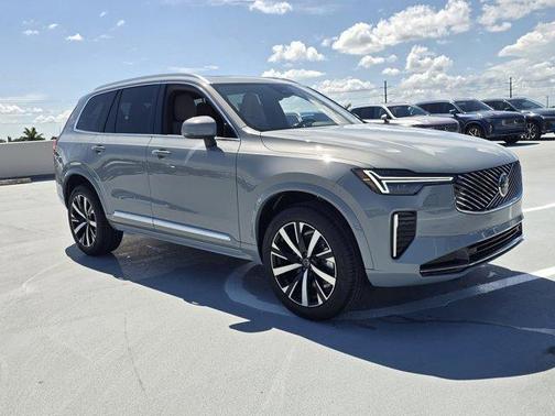 2026 Volvo XC90 B5 Core