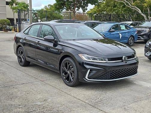 2025 Volkswagen Jetta 1.5T SE