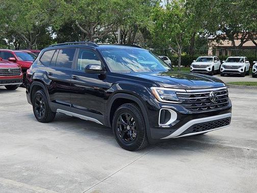 2025 Volkswagen Atlas 2.0T Peak Edition