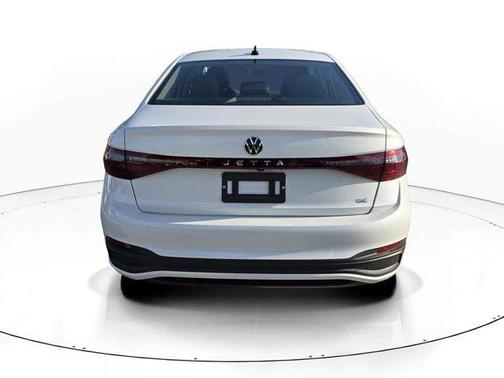 Opal White Pearl 2026 Volkswagen Jetta 1.5T SE