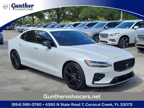 Crystal White 2024 Volvo S60 B5 Plus Black Edition