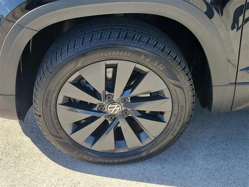 2024 Volkswagen Taos 1.5T S