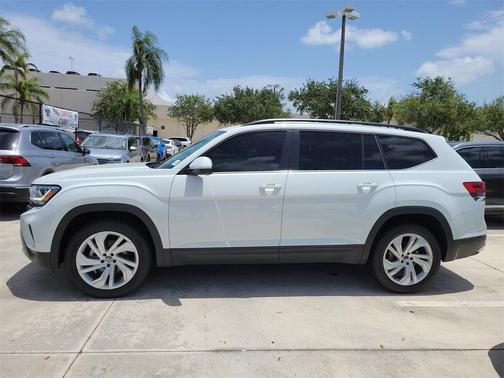 2023 Volkswagen Atlas 3.6L SE w/Technology