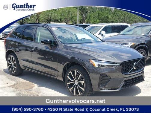 2024 Volvo XC60 B5 Plus Dark Theme