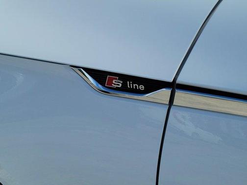 2024 Audi A5 Sportback 45 S line quattro Premium