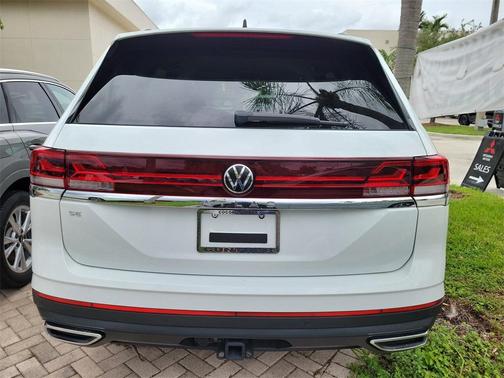 2024 Volkswagen Atlas 2.0T SE w/Technology