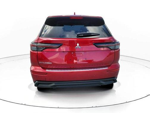 2026 Mitsubishi Outlander ES