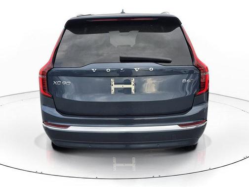 Denim Blue Metallic 2026 Volvo XC90 B6 Ultra 7-Seater