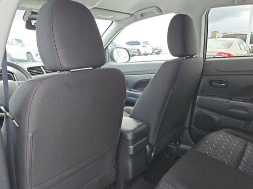 2025 Mitsubishi Outlander Sport 2.0 ES