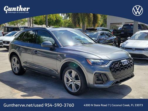 Daytona Gray Pearl Effect 2025 Audi Q5 45 S line quattro Premium