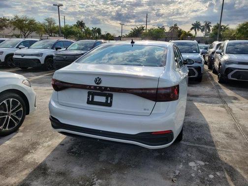 2026 Volkswagen Jetta 1.5T SE