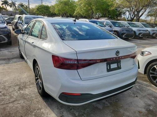 2026 Volkswagen Jetta 1.5T SE