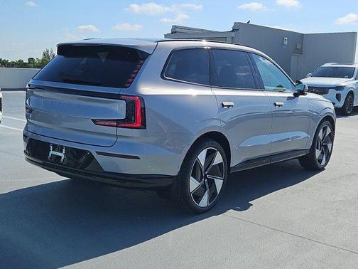2025 Volvo EX90 Twin Motor Performance Ultra