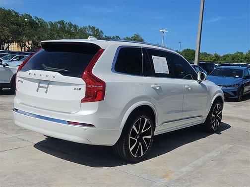 2023 Volvo XC90 B6 Plus 7-Seater