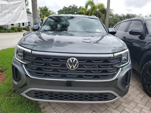 2024 Volkswagen Atlas Cross Sport 2.0T SE