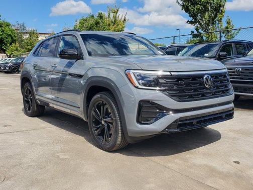 2026 Volkswagen Atlas Cross Sport 2.0T SEL R-Line Black