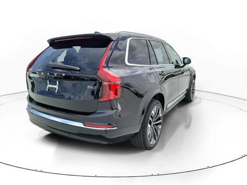 Onyx Black Metallic 2026 Volvo XC90 B6 Plus 7-Seater