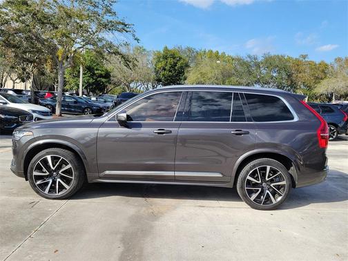 2023 Volvo XC90 B6 Plus 6-Seater