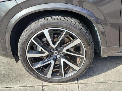 2023 Volvo XC90 B6 Plus 6-Seater