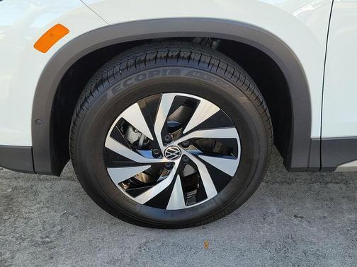 2025 Volkswagen Tiguan 2.0T S