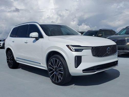 2026 Volvo XC90 Plug-In Hybrid T8 Plus 6-Seater