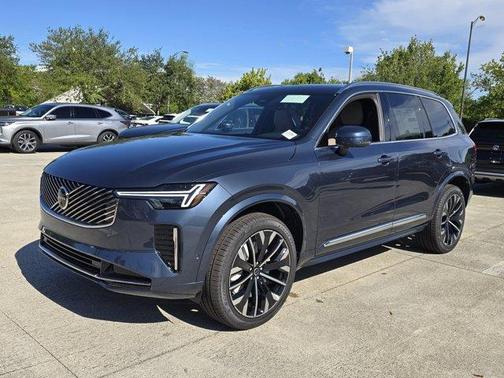 2026 Volvo XC90 PLUS