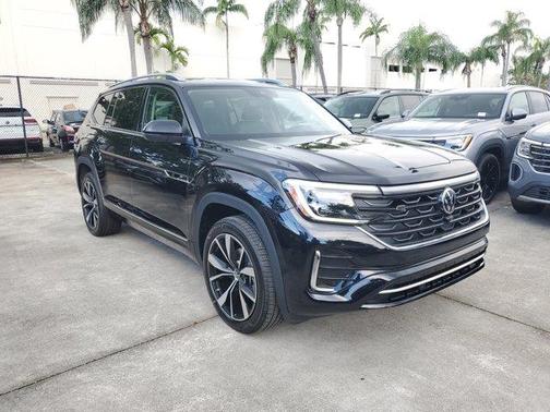 2026 Volkswagen Atlas 2.0T SEL Premium R-Line