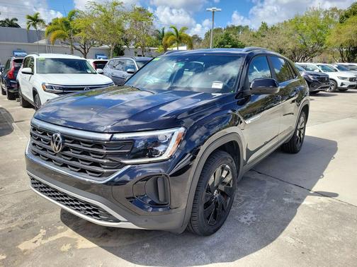 2024 Volkswagen Atlas Cross Sport 2.0T SE w/Technology